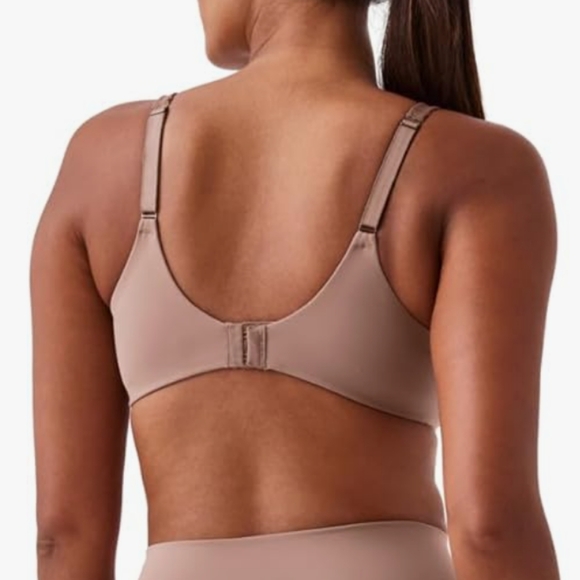 SPANX Low Profile Minimizer Bra 40D - Picture 3 of 6